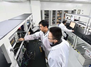 ಆಕ್ಟಿಕ್ ಫೀಬರ್ ಕೇಬರ್ ಗಳನ್ನು ಘಟಕಕ್ಕೆ ಸಂವೇದತನದ ಗುಣಲಕ್ಷಣ